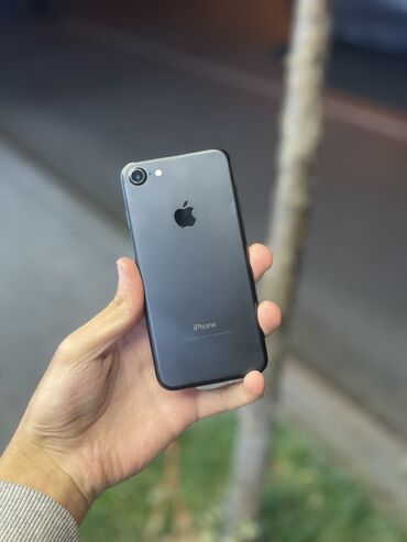 Apple iPhone: IPhone 7, 32 GB, Qara, Zəmanət, Barmaq izi