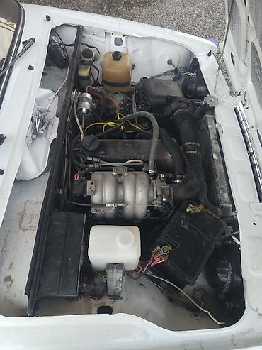 celiloglu elaqe nomresi: VAZ 2107, ağ rəng, sedan gövdə. Xüsusiyyətlər: - Klassik “07” — 9