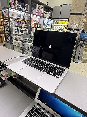 Ноутбуки Apple (MacBook): Б/у Macbook Air 13, Silver, M1, 8gb, 256gb, 220 циклов зарядки, 91% — 3