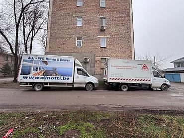 Буйрутма берүү Мерседес жүк ташуучу спринтер, Эмерек ташуу, Жүк ташуучу жумушчусу менен