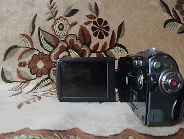 sony lens: Məhsul: Rəqəmsal videokamera (HD) Xüsusiyyətlər: - 20.0 MP foto — 6