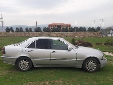 karavan maşın satışı: Mercedes-Benz E-Class: 1.8 l | 1994 il Sedan — 5