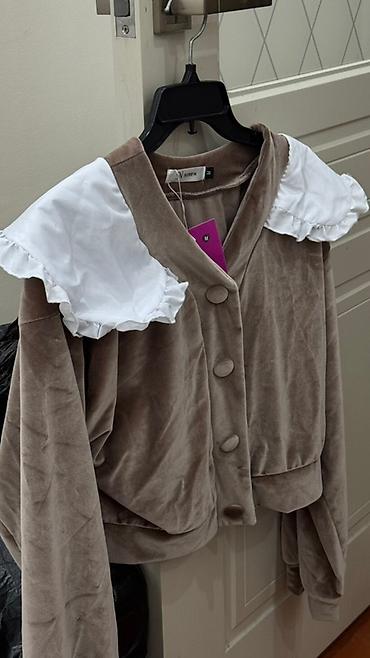 Демисезонные куртки: Куртки больше размеры 650сом кофточки 42-44 по 500 сом двойки по 600 — 3