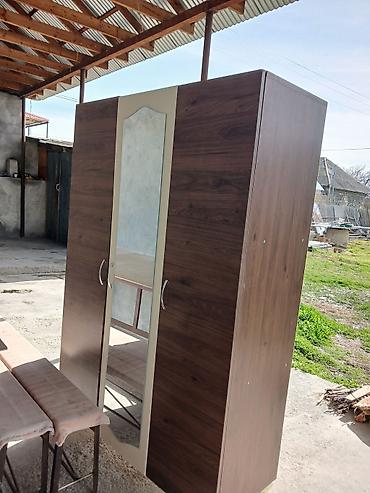 mebeller 2 ci el: Üç qapılı paltar şkafı - Material: laminat/MDF tipli taxta örtük, qoz — 1