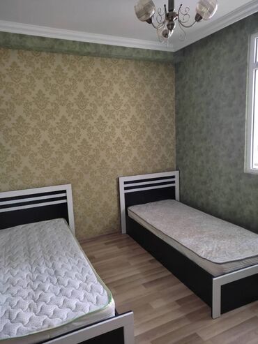 Uzunmüddətli kirayə mənzillər: 20 yanvar metrosuna yaxın 17 mertebeli binanın 8-ci mərtəbəsində — 9