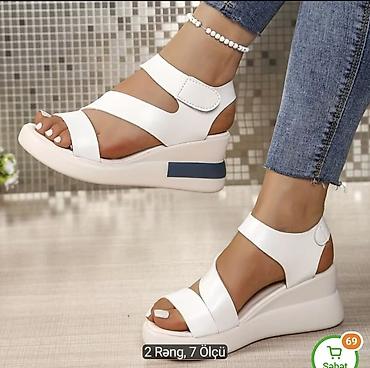 Qadın platforma sandal – rahat gündəlik model - Rəng: ağ (mətn