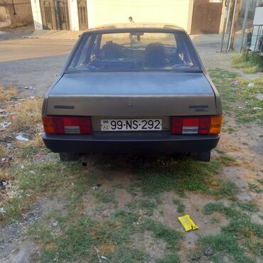 фольксваген пассат б5 1 8 турбо: Lada vaz 21099 Maşın Biləcəridədi. Karopka 1 dən atır. Qiymətdə nəzərə