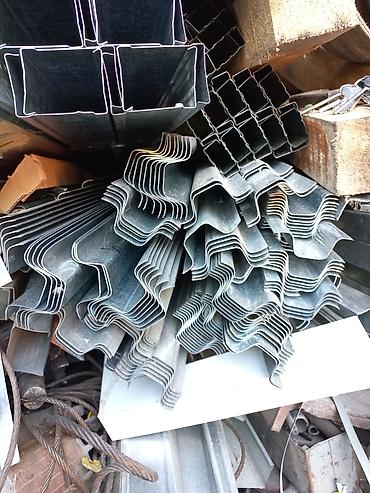 Товары и оборудование для с/х животных: КОРМУШКИ, БУНКЕРНЫЕ КОРМУШКИ. Изготавливаю НОВЫЕ бункерные кормушки — 13