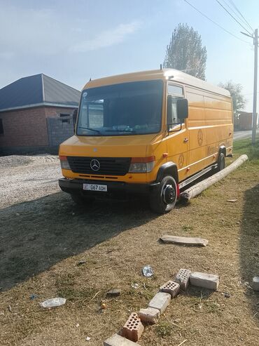 купить разноширокую резину на бмв: Грузовик, Mercedes-Benz, Дубль, 7 т, Б/у