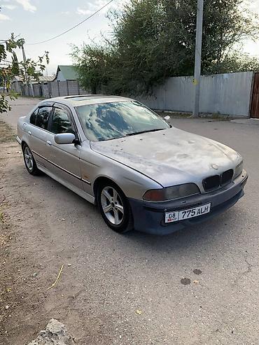 консоль 210: BMW 5 series: 2000 г. — 5