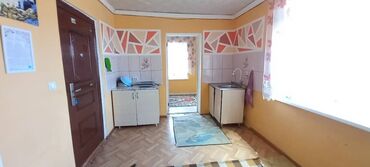 Продажа домов: Дом, 100 м², 4 комнаты, Собственник — 8