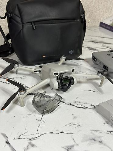 эт болук: DJI Mini 3 Что входит: - Квадрокоптер DJI Mini 3 (на корпусе — 5