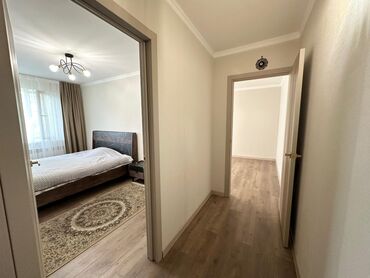Продажа квартир: 2 комнаты, 43 м², 104 серия, 4 этаж, Евроремонт