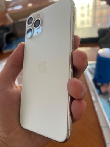 айфон бу каракол: IPhone 11 Pro, Колдонулган, 256 ГБ, Ак, 87 %