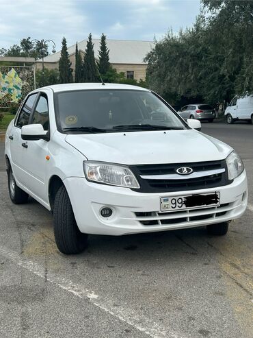 авто фольксваген: VAZ (LADA) Granta: 1.6 l | 2013 il 258000 km Sedan