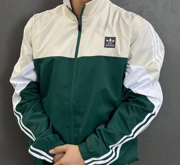 синий кардиган: Ветровка Adidas originals, размер L. Состояние 10/10. Единственный