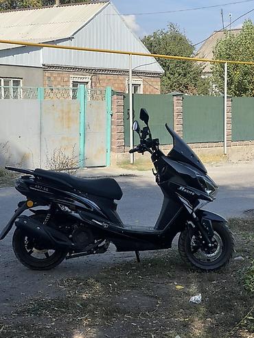 зеркало пассо: Скутер Atora AR7-56, черный, городской макси-стиль. Основные — 5