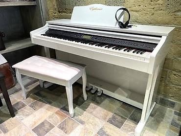 Музыкальные инструменты: Yeni daxil olmuş elektro pianolar, çox münasib qiymətə. Fərqli — 1