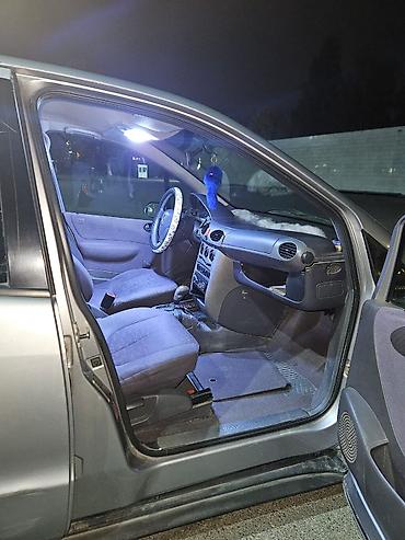 Mercedes-Benz: Mercedes-Benz A-Class (W168) hetçbek - Korpus: 5 qapılı kompakt — 9