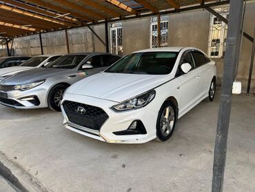 Hyundai: Hyundai Sonata: 2019 г., 2 л, Типтроник, Газ, Седан