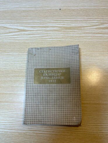 u na van prvi razred: Prodajem statistički kalendar Jugoslavije (1971) Cena: 199 din
