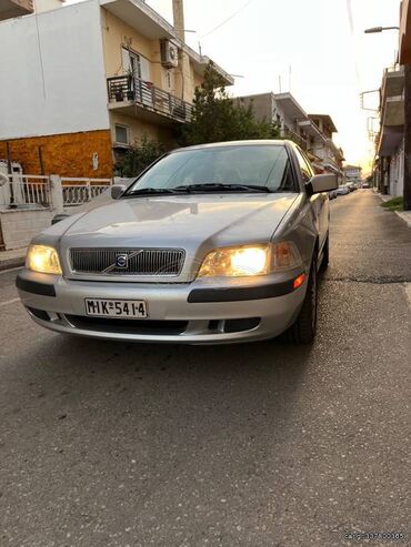 Μεταχειρισμένα Αυτοκίνητα: Volvo S40: 1.6 l. | 2001 έ. | 145000 km. Χάτσμπακ