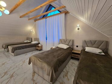 Günlük kirayə evlər: 200 kv. m, 4 otaqlı, Kombi, Qaz, Su -da lalafo.az — 12 Günlük kirayə evlər: 200 kv. m, 4 otaqlı, Kombi, Qaz, Su — 12