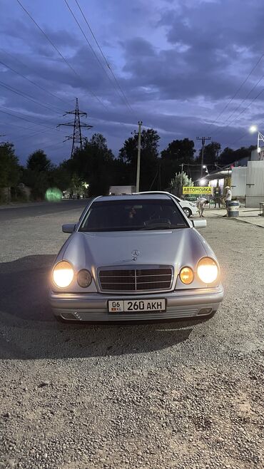 кабан мерс 140: Mercedes-Benz E 240: 1998 г., 2.4 л, Автомат, Бензин, Седан