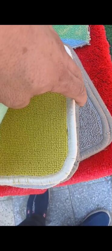 Digər döşəmə materialları: Xalçası, kovrolin və vinil/linoleum örtükləri - Pilləkənlər üçün — 12