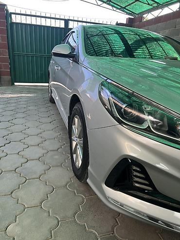 Продажа авто: Hyundai Sonata: 2018 г., 2 л, Автомат, Газ, Седан — 3