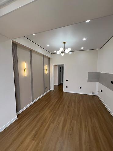 52: 2 комнаты, 42 м², Пишпек Элитка, 14 этаж, Дизайнерский ремонт — 2
