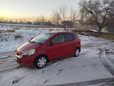 машина в рассрочку без первоначального взноса: Honda Fit: 2002 г., 1.3 л, Вариатор, Бензин