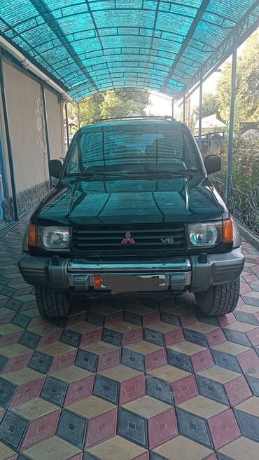 магинтофон авто: Mitsubishi Montero: 1993 г., 3 л, Автомат, Бензин, Жол тандабас