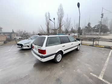 Volkswagen: Volkswagen Passat: 1994 г., 1.8 л, Механика, Универсал — 8