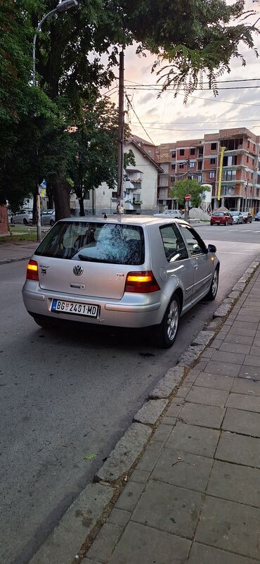 bluza sivo teget: Volkswagen Golf: 1.9 l | 2002 year Coupe/Sports