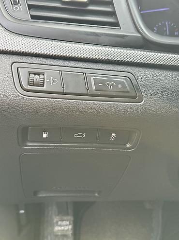 Hyundai: Hyundai Sonata: 2019 г., 2 л, Автомат, Газ, Седан — 13