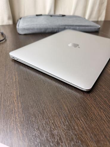 Ноутбуки Apple (MacBook): Для программирования, Б/у, Apple M1, ОЗУ, RAM: 8 ГБ — 5