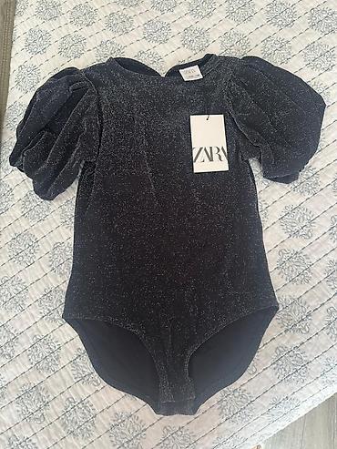 pull and bear: Zara 11-12 yaş body qara üstü zərli — 1