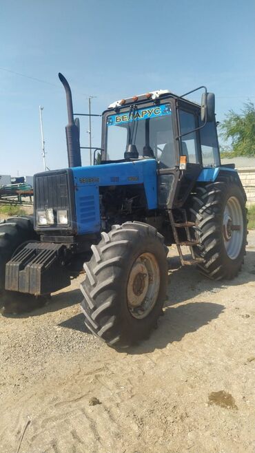 işlenmiş generatorlar: Traktor Belarus (MTZ) 1221, 2010 il, 140 at gücü, motor 6.2 l, İşlənmiş