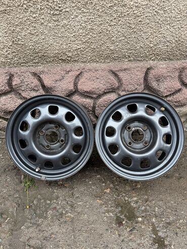 Диски: Железные Диски R 14 отверстий - 4, Новый — 17