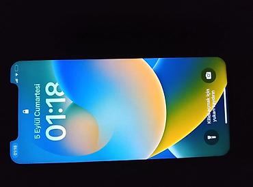 tikis fabriki: IPhone X, Qara — 2