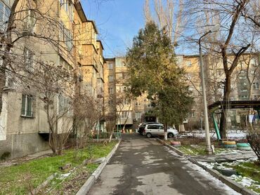 Продажа домов: 3 комнаты, 58 м², 104 серия, 5 этаж, Старый ремонт