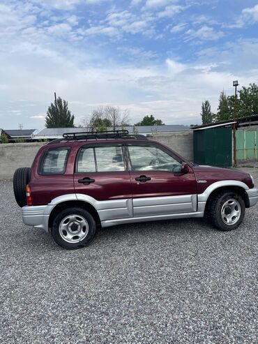 купить бампер на форд мондео 3: Suzuki : 1999 г., 2.5 л, Автомат, Бензин, Кроссовер
