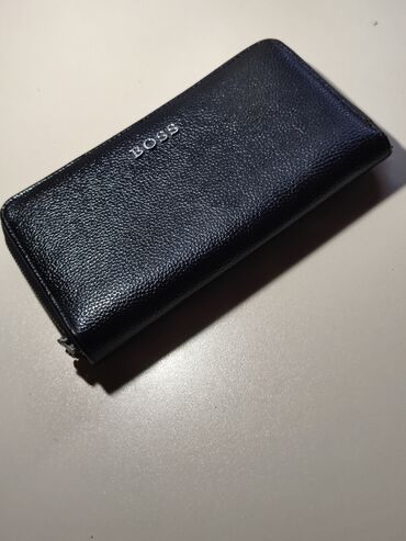 Кошельки: Кошелек, Hugo Boss, Искусственная кожа, Унисекс, Б/у