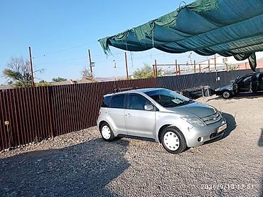 бензин муравей: Toyota Ist: 2002 г., 1.3 л, Автомат, Газ, Хэтчбэк — 3