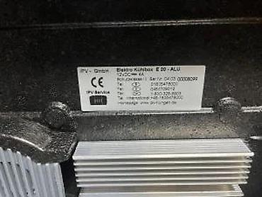 Oprema za kampovanje: Aluminijumski prenosivi frižider/kuler “AluCooler” - Robusno — 14