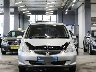 Honda: Таза фит алабыз КР номер бюджет 3.5 т.д Ватсапп на этом номере