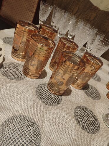 Digər dəstlər və servizlər: Kim hansi birini istese yaza biler qiymet baresinde daniwilar — 12