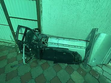 x3 g01: Автозапчасти кузова и салона, комплектом и по отдельности. По ценам — 5