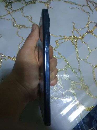 Infinix: Infinix Hot 40, 256 GB, Sensor — 6